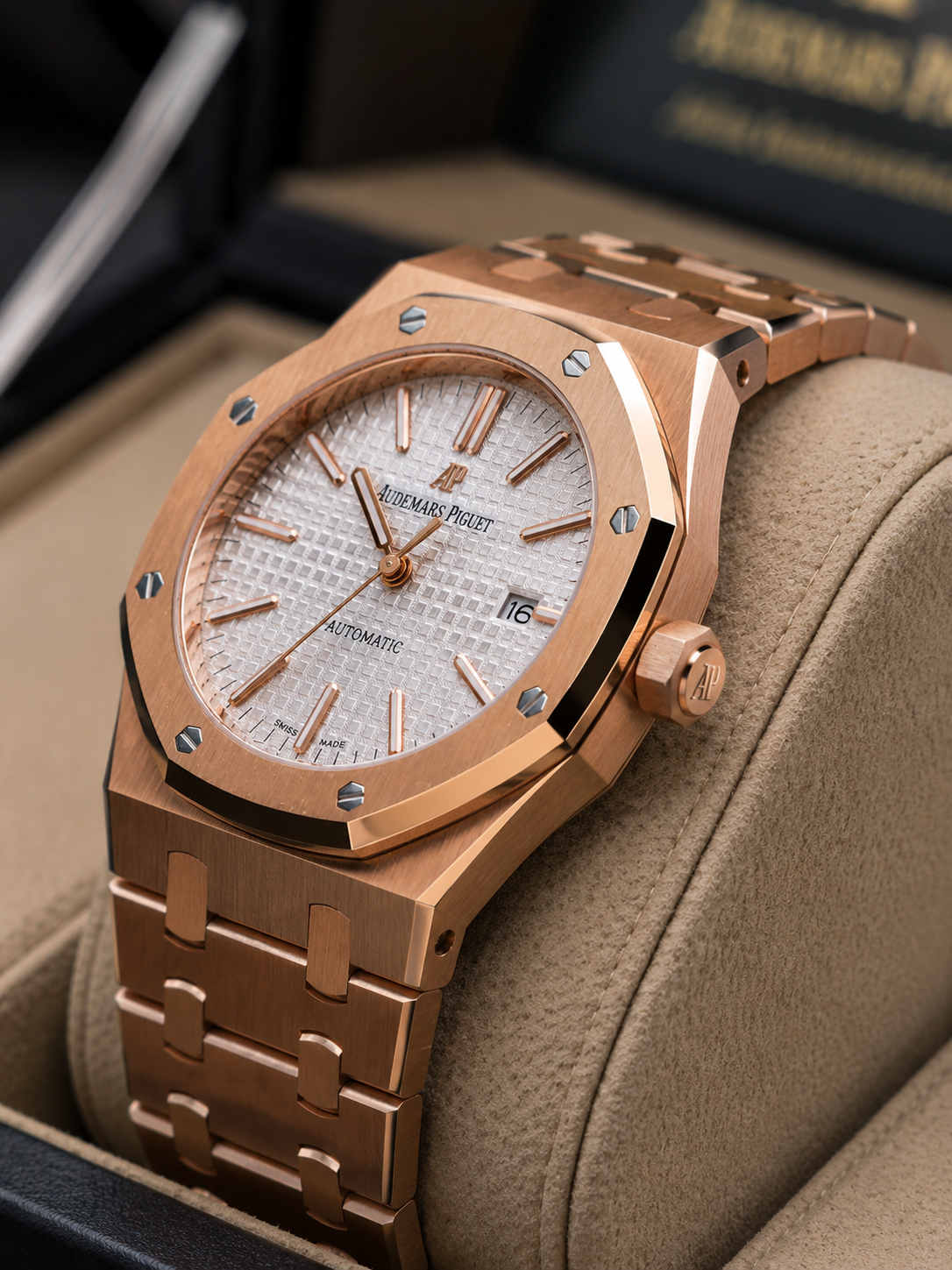 AUDEMARS PIGUET ROYAL OAK AUTOMATIC 41 MM – ORO ROSA / ESFERA PLATEADA