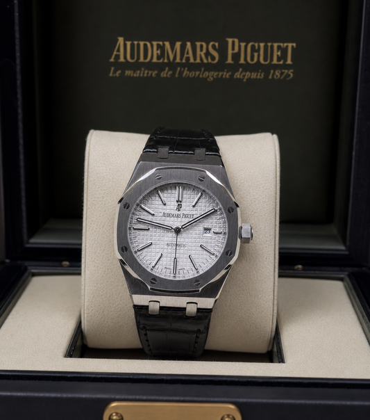 AUDEMARS PIGUET ROYAL OAK 37 MM ACERO – ESFERA PLATA TEXTURIZADA