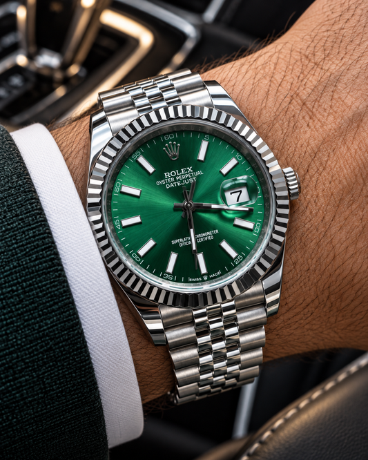 ROLEX DATEJUST 41 MM – ESFERA VERDE, BISEL ESTRIADO Y BRAZALETE JUBILEE