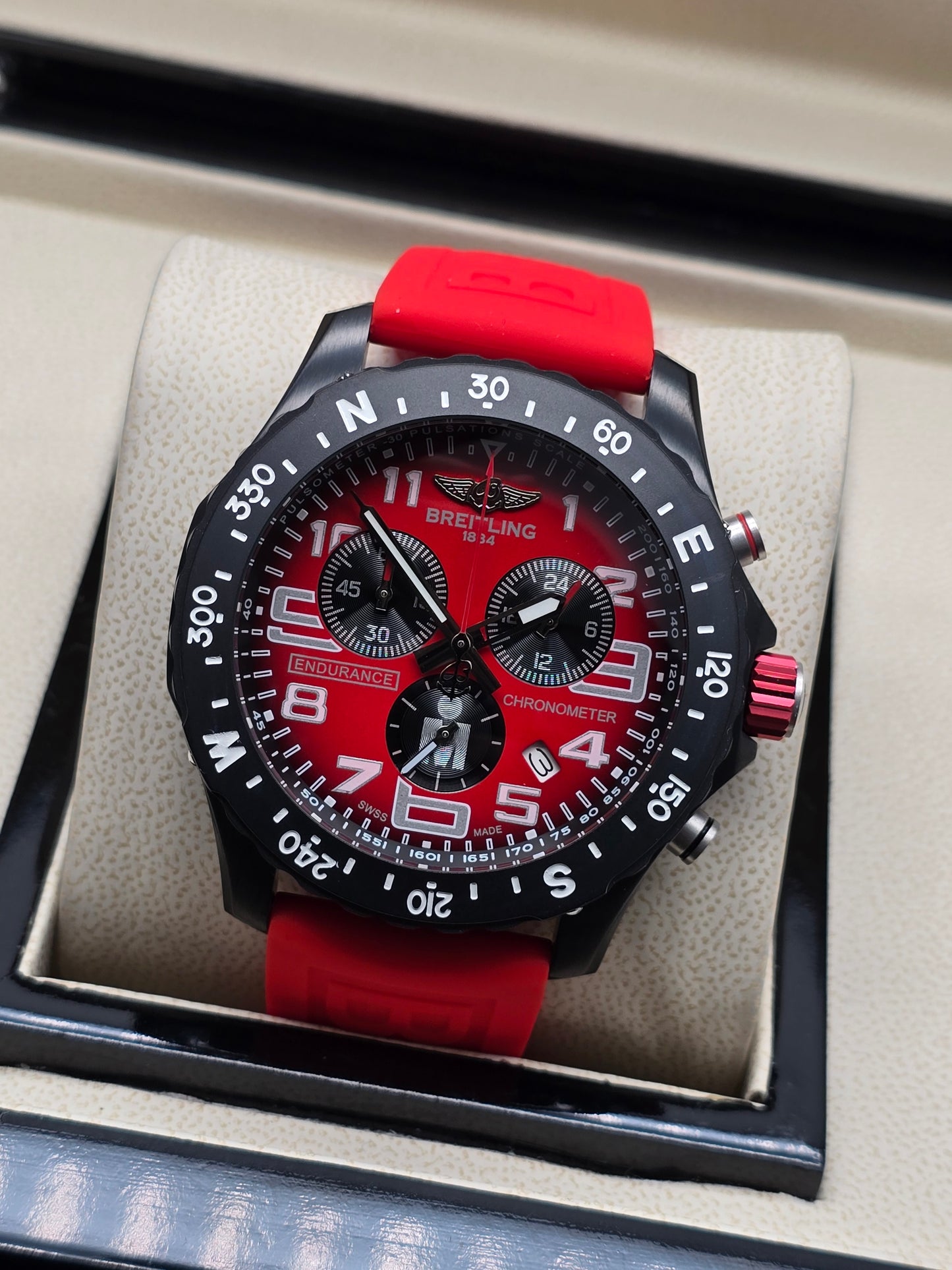 BREITLING ENDURANCE PRO CHRONOGRAPH 44MM NEGRO Y ROJO
