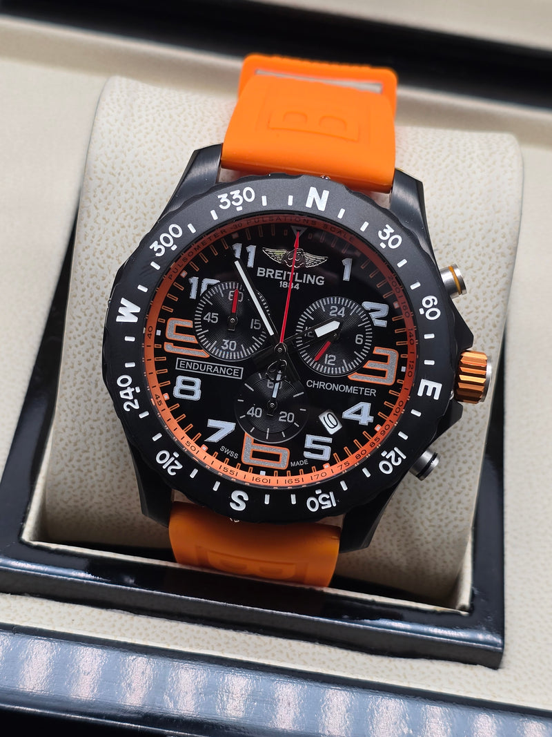 BREITLING ENDURANCE PRO CHRONOGRAPH 44MM NEGRO Y NARANJA