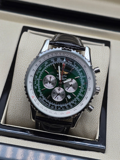 BREITLING NAVITIMER CHRONOGRAPH 46MM VERDE CUERO