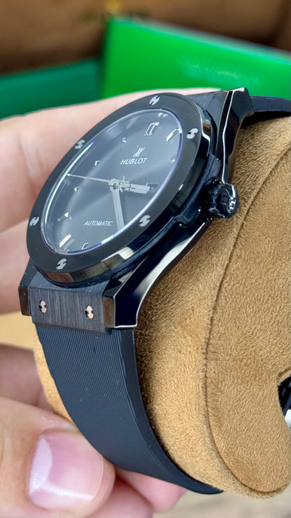 HUBLOT CLASSIC FUSSION 42MM