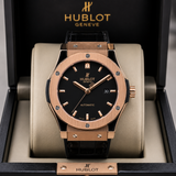 HUBLOT CLASSIC FUSION AUTOMATIC KING GOLD BLACK CABALLERO – 42 MM