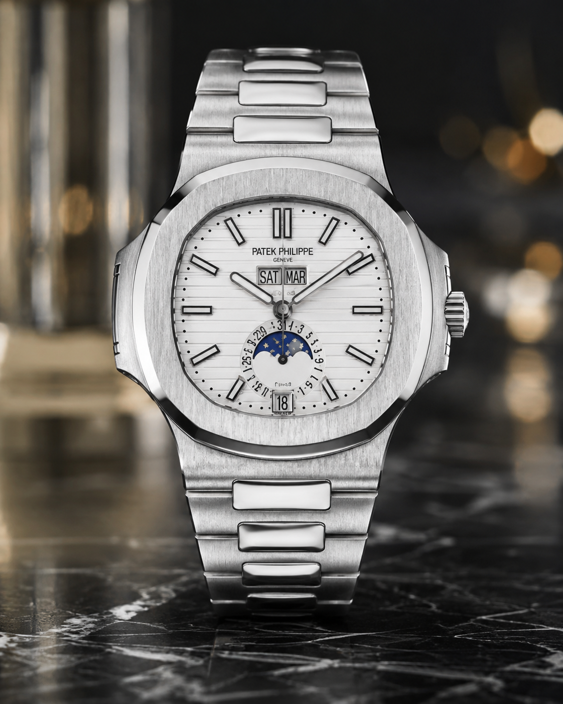 PATEK PHILIPPE NAUTILUS 5726/1A-010 ANNUAL CALENDAR MOON PHASE 40.5 MM