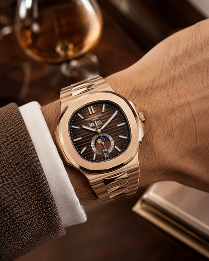 PATEK PHILIPPE NAUTILUS CALENDARIO ANUAL FASE LUNAR ORO ROSA CHOCOLATE
