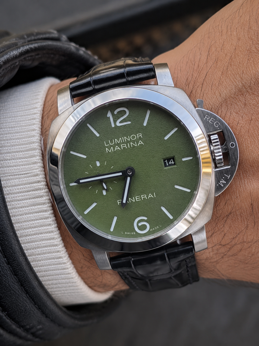 PANERAI LUMINOR MARINA CABALLERO – 44 MM