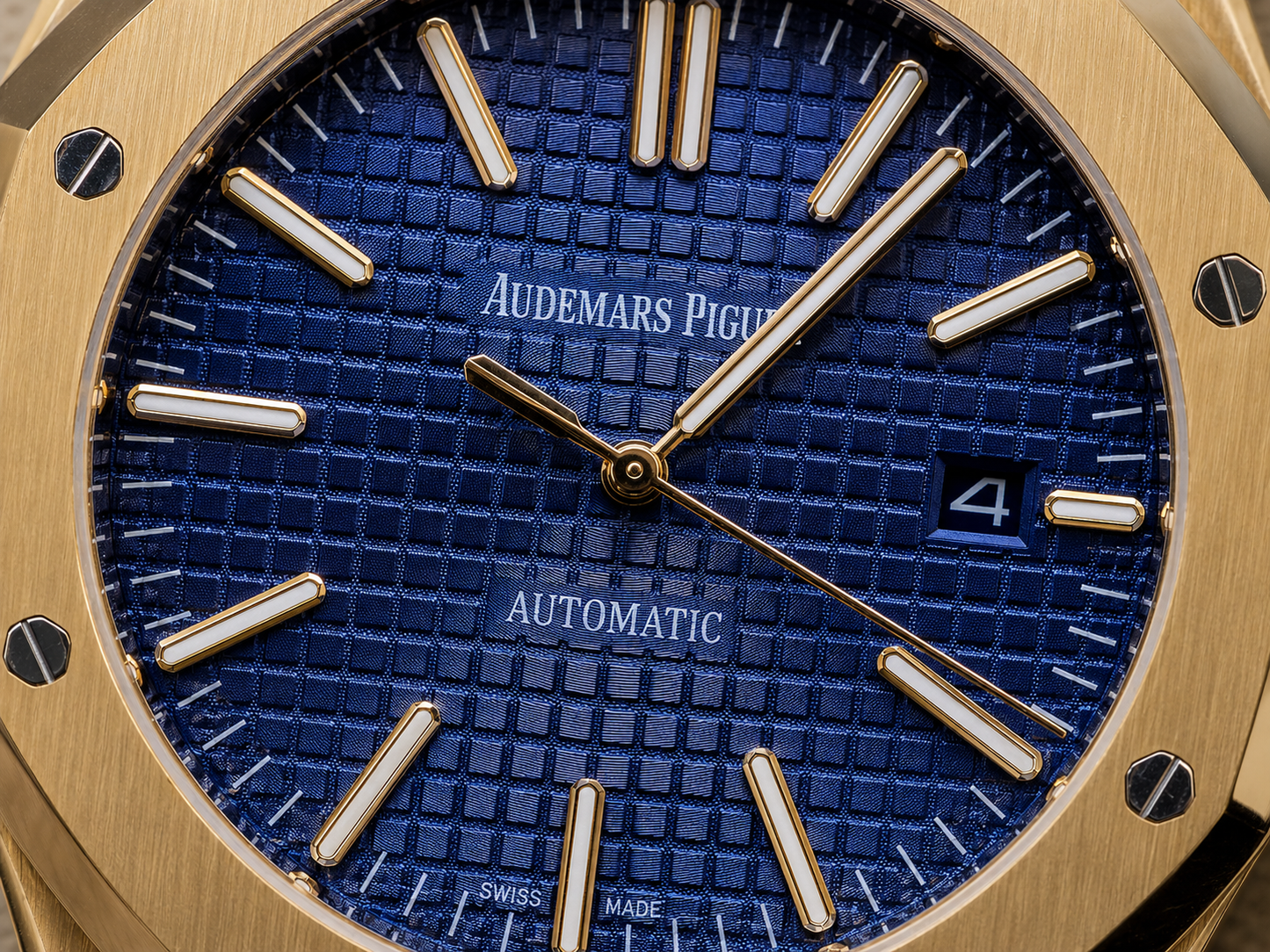 AUDEMARS PIGUET ROYAL OAK AUTOMATIC 41 MM – DORADO / ESFERA AZUL