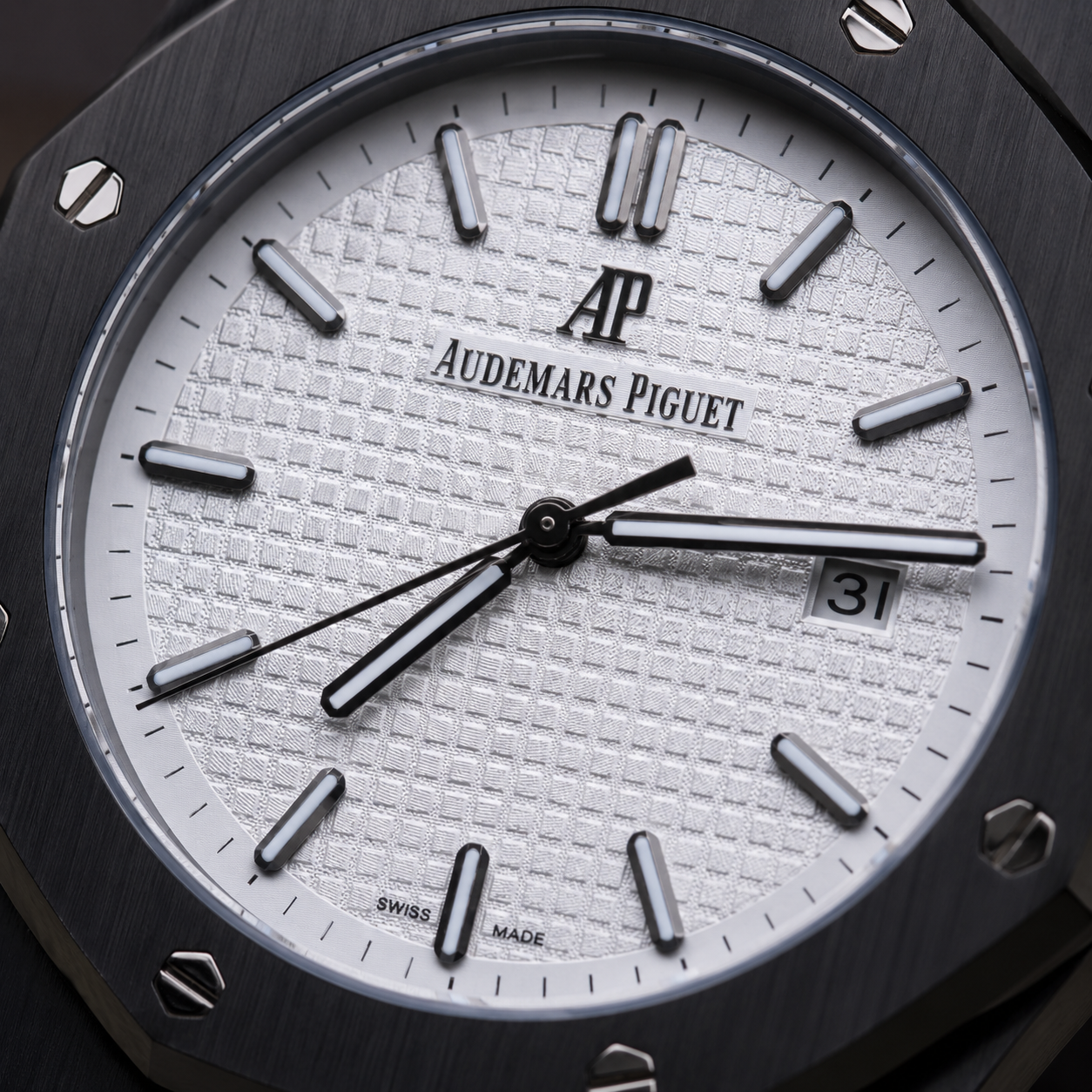 AUDEMARS PIGUET ROYAL OAK AUTOMATIC 41 MM – NEGRO / ESFERA PLATEADA