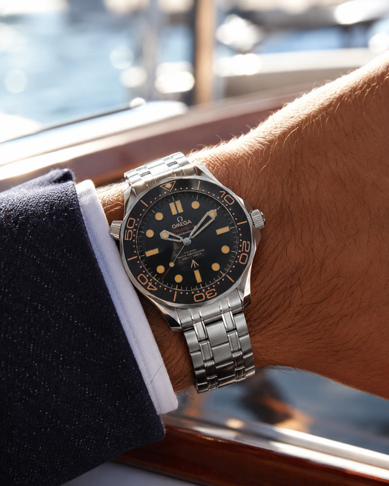 OMEGA SEAMASTER DIVER 300M NEGRO Y DORADO