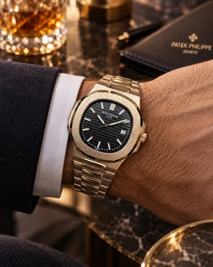 PATEK PHILIPPE NAUTILUS AUTOMÁTICO DORADO ESFERA NEGRA 40 MM