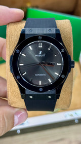 HUBLOT CLASSIC FUSSION 42MM
