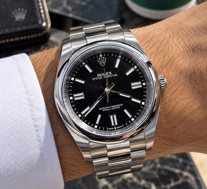 ROLEX OYSTER PERPETUAL 41 MM – ESFERA NEGRA Y BRAZALETE OYSTER