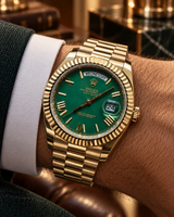 ROLEX DAY-DATE 40 MM – ESFERA VERDE, BISEL ESTRIADO Y ACABADO DORADO