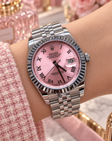 ROLEX DATEJUST 36 MM – ESFERA ROSA CON NÚMEROS ROMANOS, BISEL ESTRIADO Y JUBILEE